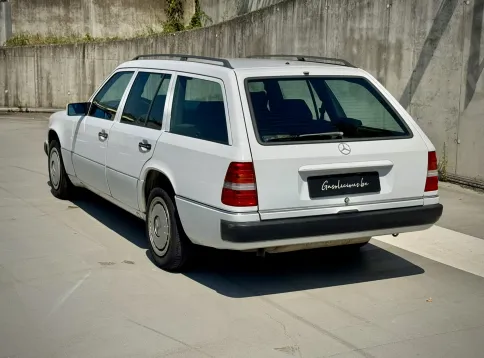 Mercedes-BenzW124 200 TE - — photo 3