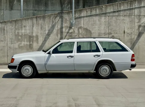 Mercedes-BenzW124 200 TE - — photo 2
