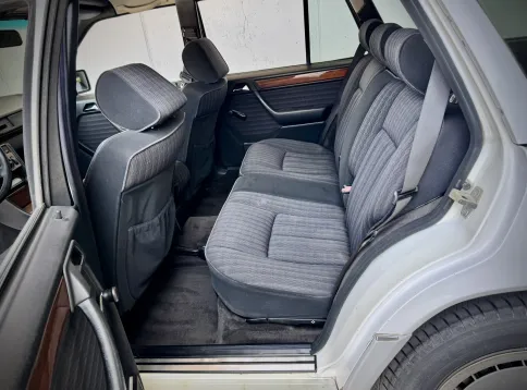Mercedes-BenzW124 200 TE - — photo 11